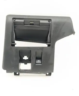 Toyota Highlander XU70 Fuel tank opening switch 550450E160