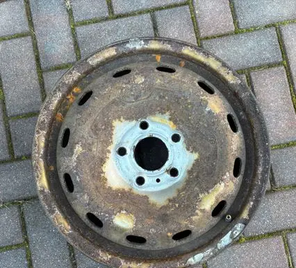 Renault Trafic III (X82) R16 steel rim 