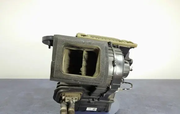 Interior heater climate box assembly