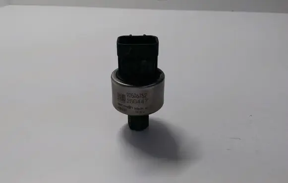 Opel Vectra B Air conditioning (A/C) pressure sensor 90506752
