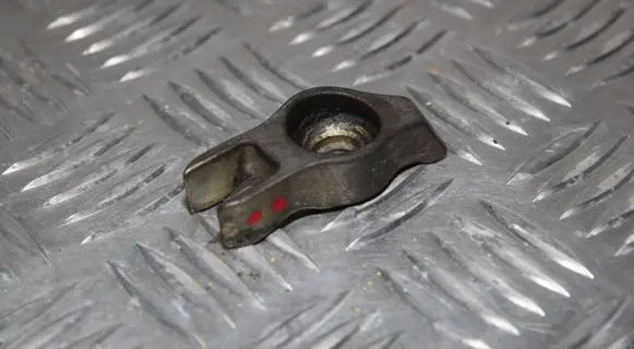 Volkswagen II LT Fuel Injector clamp holder 65300200