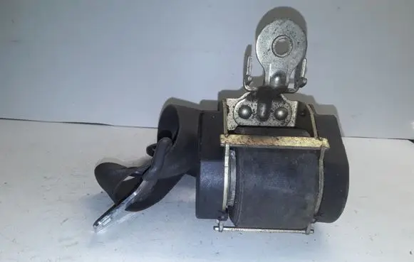 Renault Laguna II Front seatbelt A506887