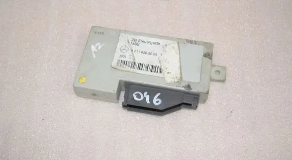 Mercedes-Benz E W211 Engine control unit/module A2118205026