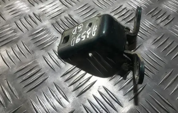 Ford Mondeo MK II Rear door lower hinge 93bbf28806ak