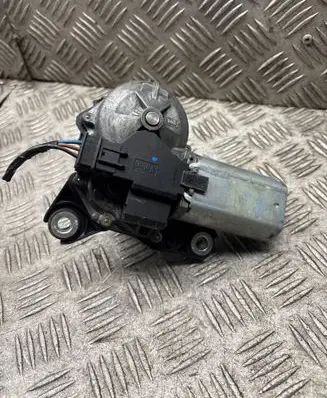 Opel Zafira A Rear window wiper motor