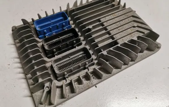 Chevrolet Camaro Engine control unit/module 12644446