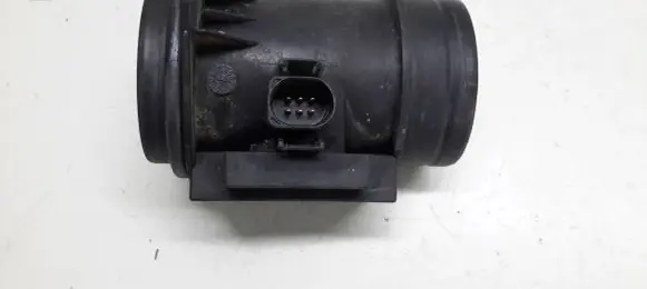 Volkswagen Golf III Mass air flow meter 71822101 074906461