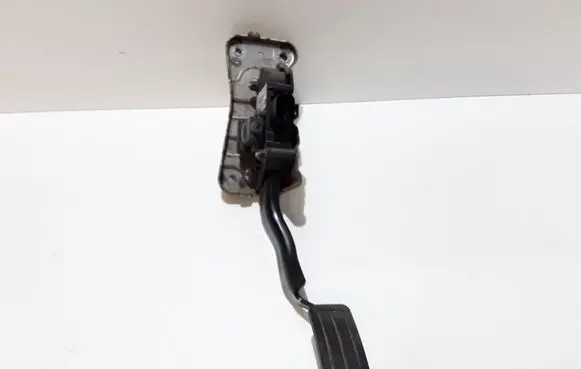 Land Rover Range Rover Sport L320 Accelerator throttle pedal SLC500021