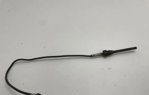 Mercedes-Benz E W211 Exhaust gas temperature sensor A0051531128