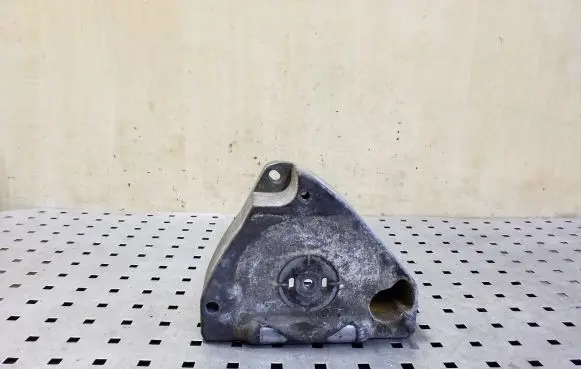 Audi A2 Engine mounting bracket 8Z0199214B