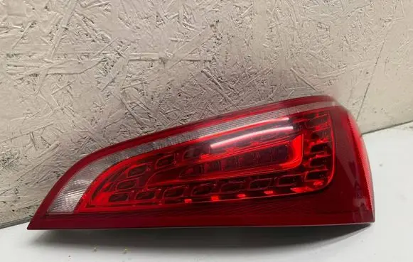 Audi Q5 SQ5 Rear/tail lights 8R0945094A