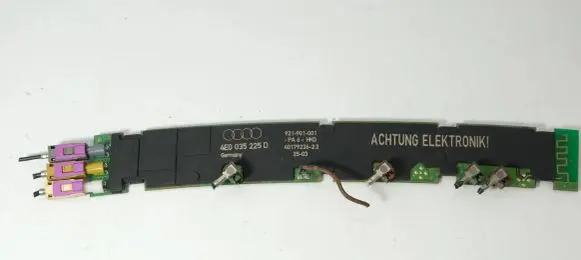 Audi A8 S8 D3 4E Aerial antenna amplifier 4E0035225D