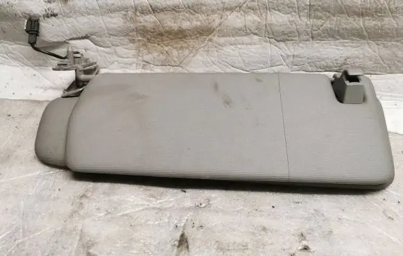 Volkswagen Touareg I Sun visor 7L6857552AC 0710200322