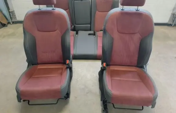 Seat set