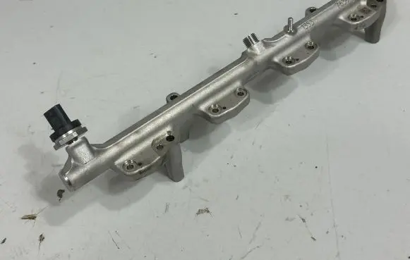 BMW 4 F36 Gran coupe Fuel main line pipe 7639979 8694198