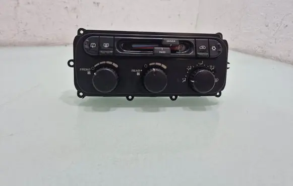 Chrysler Voyager Climate control unit 05175359AB