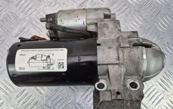 BMW 5 F10 F11 Starter motor 8570383 0001148010