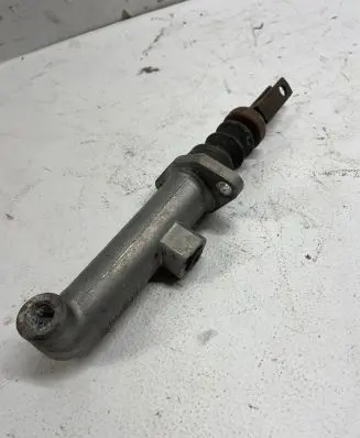 Audi A6 S6 C4 4A Clutch slave cylinder 