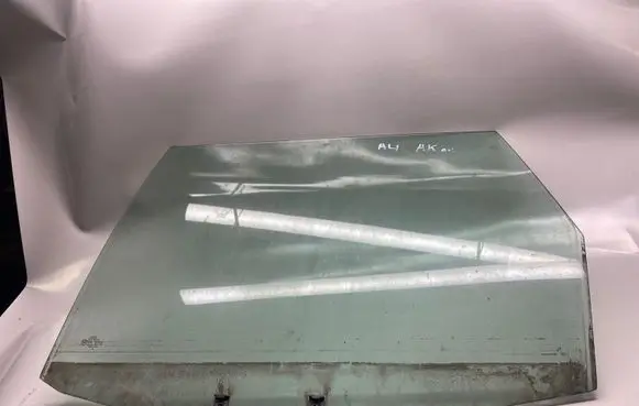 Audi A4 S4 B5 8D Rear door window glass 43R00048