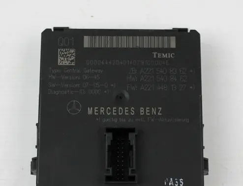 Mercedes-Benz S W221 Gateway control module A2215408362