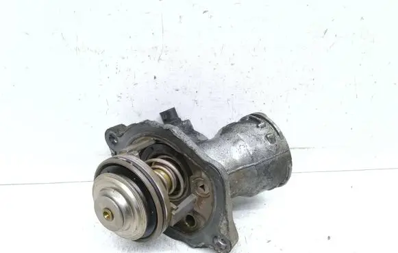 Mercedes-Benz S W221 Thermostat/thermostat housing A2722000415