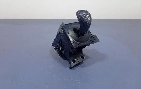 Toyota Auris E180 Gear shift rod 75C583