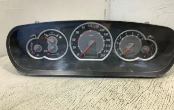 Citroen C5 Speedometer (instrument cluster) 9655608780 50500088020402 CSBX3BVM20