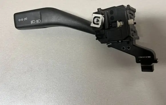 Volkswagen Golf Plus Indicator stalk 1K0953513 CZK03 01103500