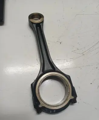 Mercedes-Benz GLA W156 X156 Connecting rod/conrod 0833135 270910