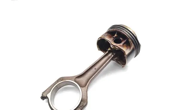 BMW 1 E82 E88 Piston with connecting rod N43B20A