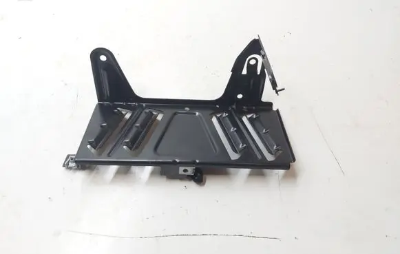 BMW 5 F10 F11 Sound amplifier holder/bracket 9153135