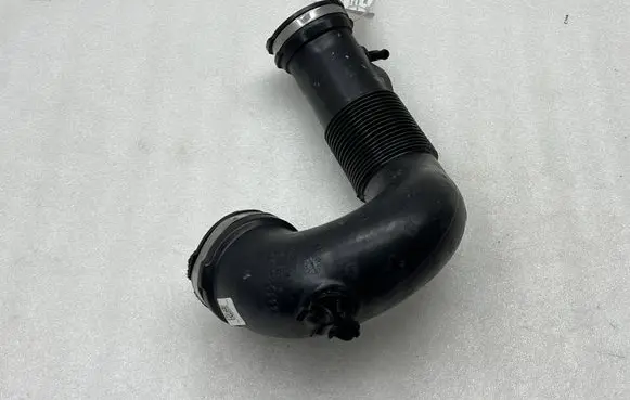 Audi A6 S6 C8 4K Air intake duct part 06L129616C