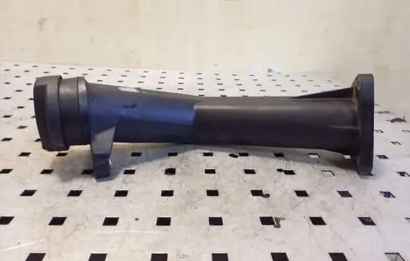 Mercedes-Benz A W168 Oil fill pipe 6680160029