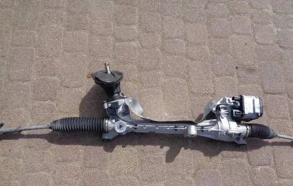 Ford Kuga II Steering rack BV6C3D070