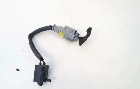 Clutch pedal sensor