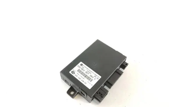 Audi A4 S4 B7 8E 8H Tow bar trailer control unit/module 8E0907383C 5DS00840803 S0004
