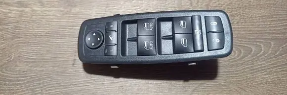 Fiat Freemont Electric window control switch 68139806ab