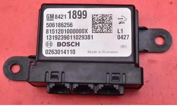 Opel Insignia A Engine control unit/module ECU 84211899