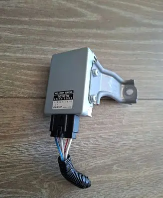 Lexus LBX Other devices 8957052050