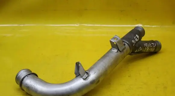 Audi A4 S4 B7 8E 8H Air intake duct part