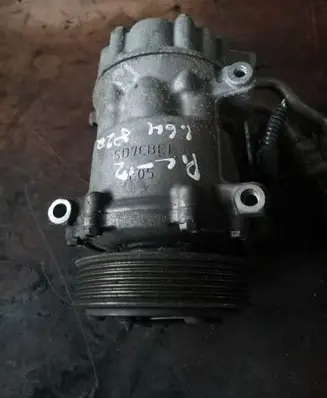 Citroen C4 I Picasso Air conditioning (A/C) compressor (pump) 9671216780