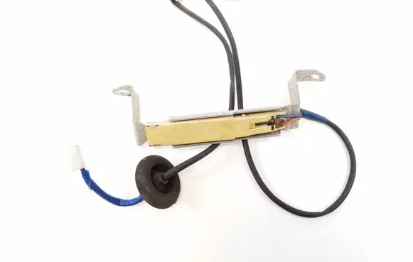 Lexus LS 430 Aerial antenna amplifier 8999750020