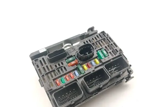 Citroen Jumpy Fuse box set 9661682880