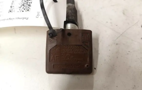 Opel Insignia A Tire pressure sensor 13327259