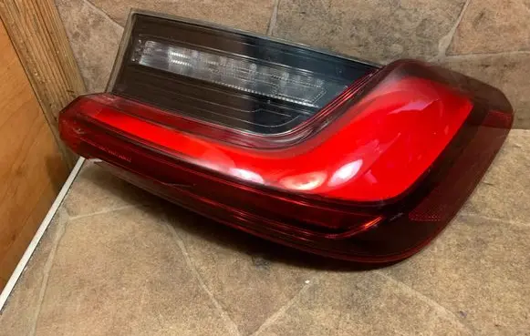 BMW 3 G20 G21 Rear/tail lights 2SD2469