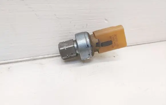 Air conditioning (A/C) pressure sensor