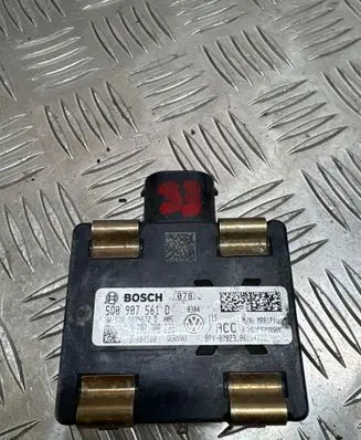 Volkswagen Golf SportWagen Distronic sensor radar 5Q0907561D 5Q0907572D 0203300238