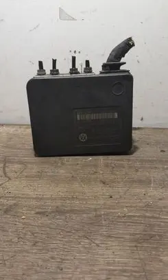 Volkswagen Golf V ABS Pump 1K0907379AC