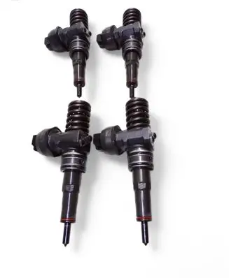 Volkswagen Caddy Fuel injectors set 038130073BN 0414720313