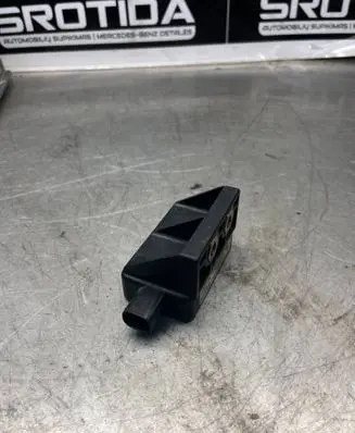 Mercedes-Benz C W203 ESP acceleration yaw rate sensor A0025427218 AQRS00075227